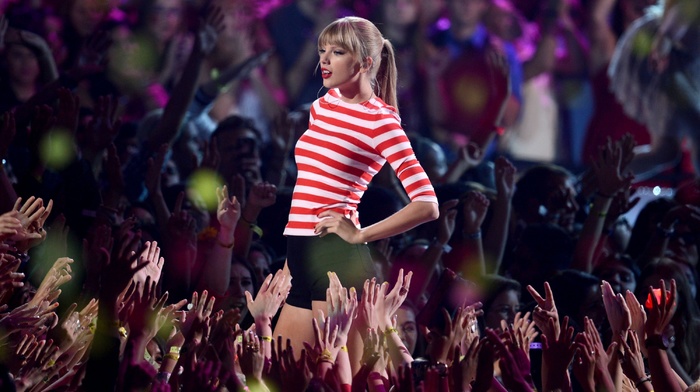concerts, Taylor Swift, Waldo