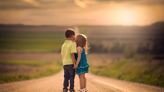 Jake Olson, children, kissing, Nebraska, road, holding hands
