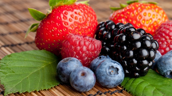 closeup, berries, raspberries, strawberries, blueberries