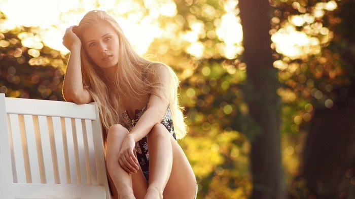 sunlight, girl outdoors, barefoot, bokeh, bench, blonde, long hair
