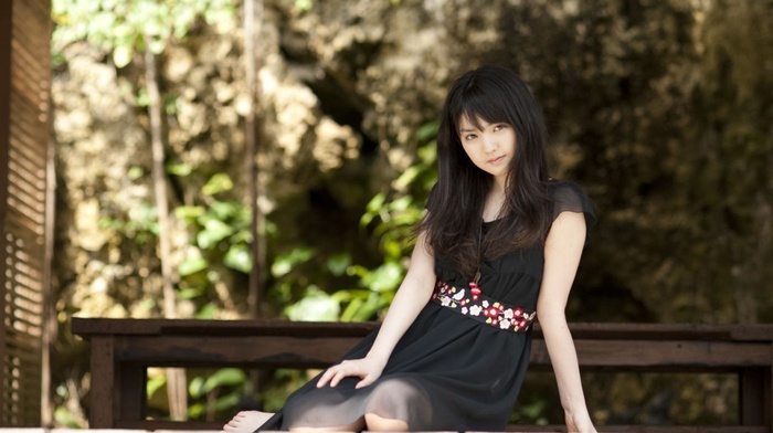 Sayumi Michishige, Asian