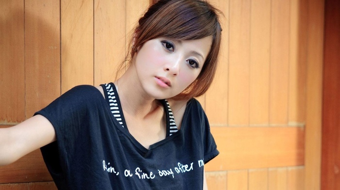 Asian, Mikako Zhang