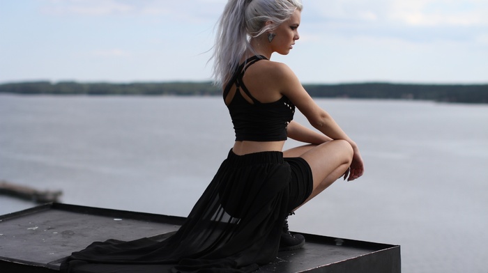 white hair, black clothing, Miranda Hedman, girl