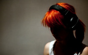 girl, Hayley Williams, dyed hair, Paramore, redhead, headphones