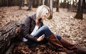 leaves, short hair, blonde, trees, smiling, girl outdoors